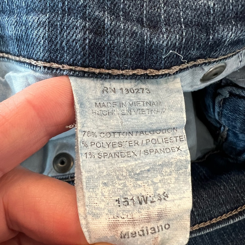 Riders by Lee Womenβs 2X Cropped Jeans β Dark Wash ππ - Picture 10 of 11